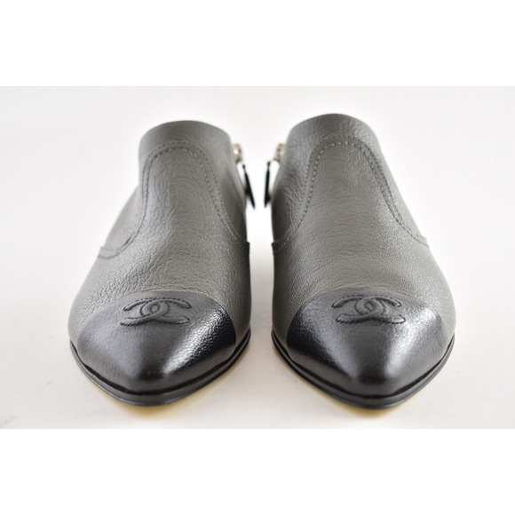 Chanel 18B Black Grey Grained CC Pointed Loafer Moccasin Flat Short Boots 40.5 - Picture 6 of 12